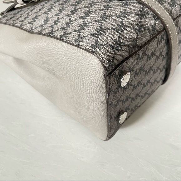 Michael Kors - Kellen Medium Satchel - Grey & Silver - Picture 5 of 14